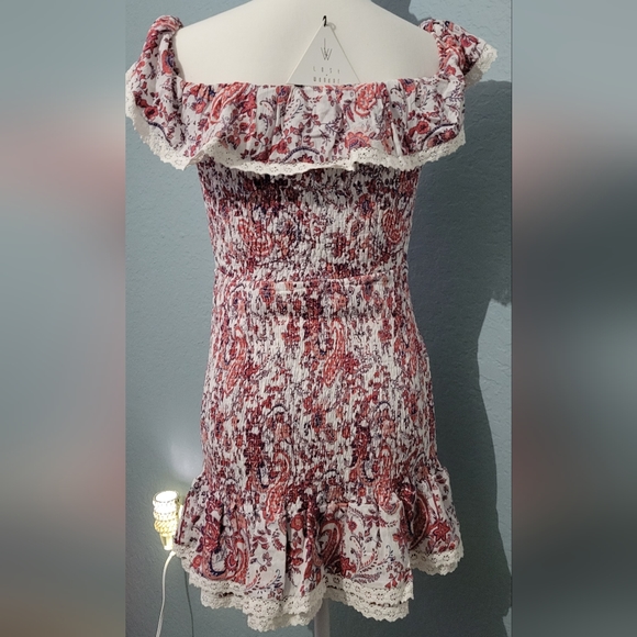 Lost + Wander Smocked Paisley Print Off The Shoulder Mini Dress NWT - Picture 4 of 11